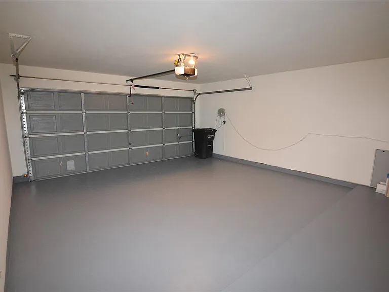 3903 Brighton Springs Ln — Photo 24