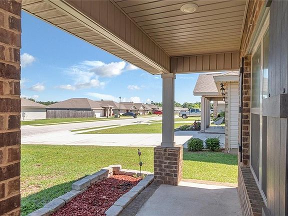 2nd image of 10763 Ridgeview Dr