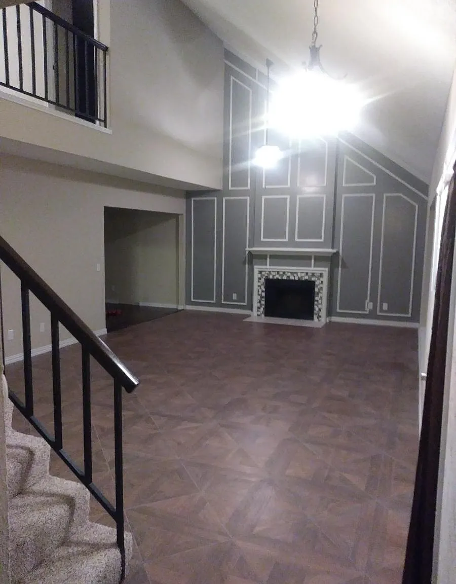 3 bed, 2.5 bath, 2141 sqft, $2,650 — Photo 3