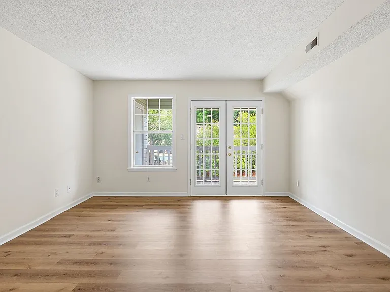 114 Kingsbury Dr #114 — Photo 14