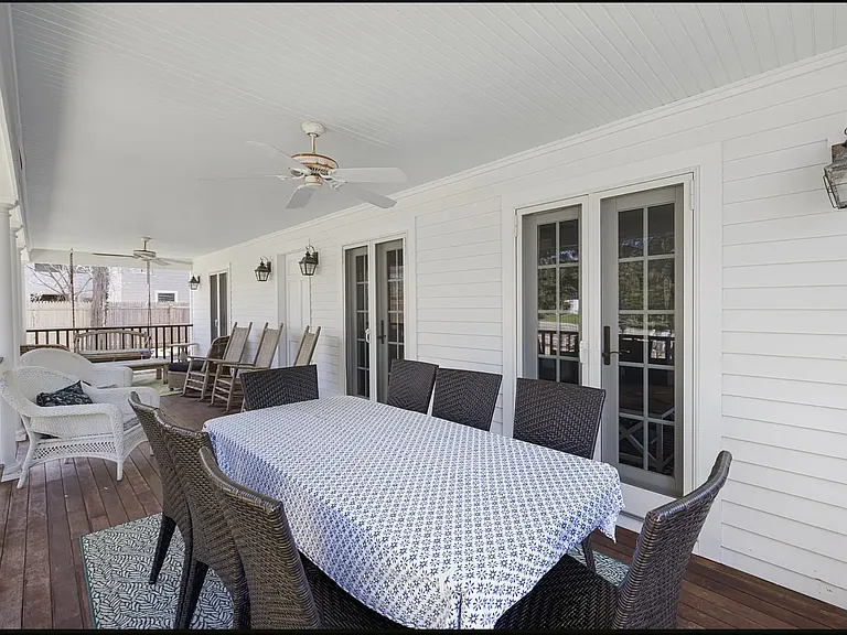 153 Hamilton Ave — Photo 8