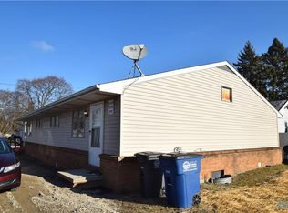 2429 Paradise Ave, Toledo, OH 43613