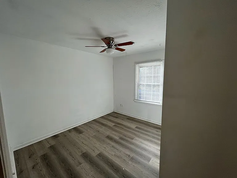 6320 Olde Towne Dr — Photo 12