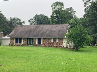 973 Woodland Hills Dr, Lake Charles, LA 70611