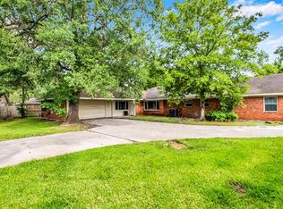 7706 Lakewind St, Houston, TX 77061