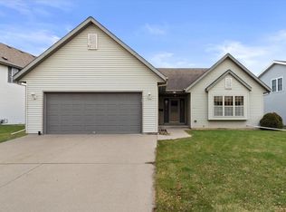 523 S Moreland Blvd, Waukesha, WI 53188