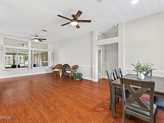 3rd image of 14232 W CIRCLE RIDGE Drive