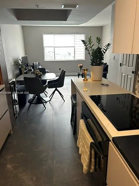 Villas De Tuscany Condo — Photo 3