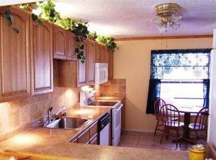 1240 NW 99th Ave, Pembroke Pines, FL 33024