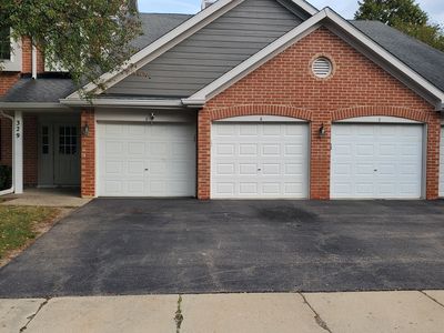 329 Pembroke Ct APT 6, Schaumburg, IL, 60193
