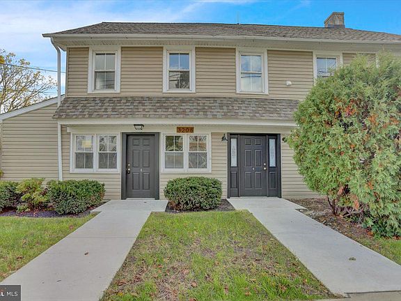 2nd image of 3208 Main St #3