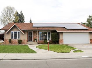 220 Robert Ave, Ripon, CA 95366