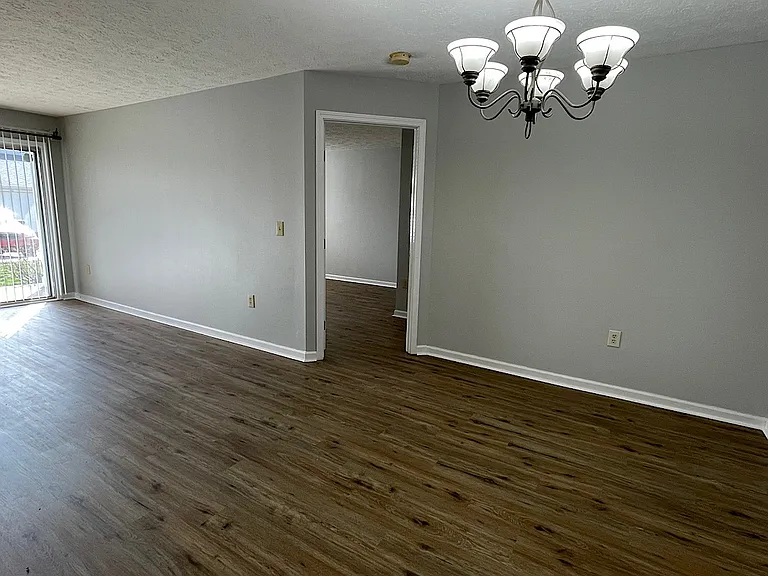 8314 Glenwillow Ln #101 — Photo 8