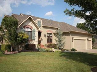 13615 W Highland Springs Ct, Wichita, KS 67235