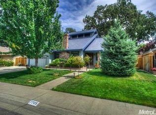 7705 Sleepy River Way, Sacramento, CA 95831