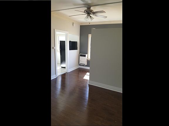 3rd image of 2820 W 8th St APT 39