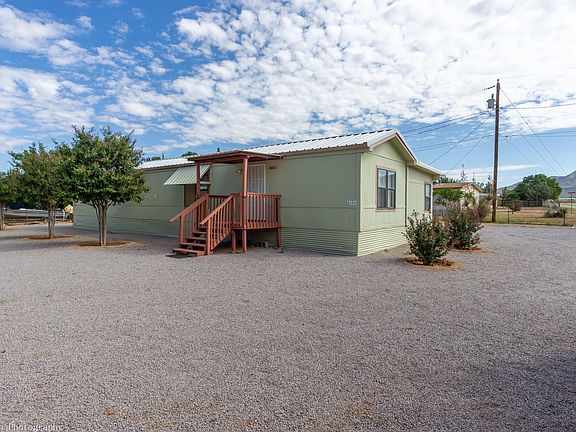 2nd image of 6104 Ventura Cir