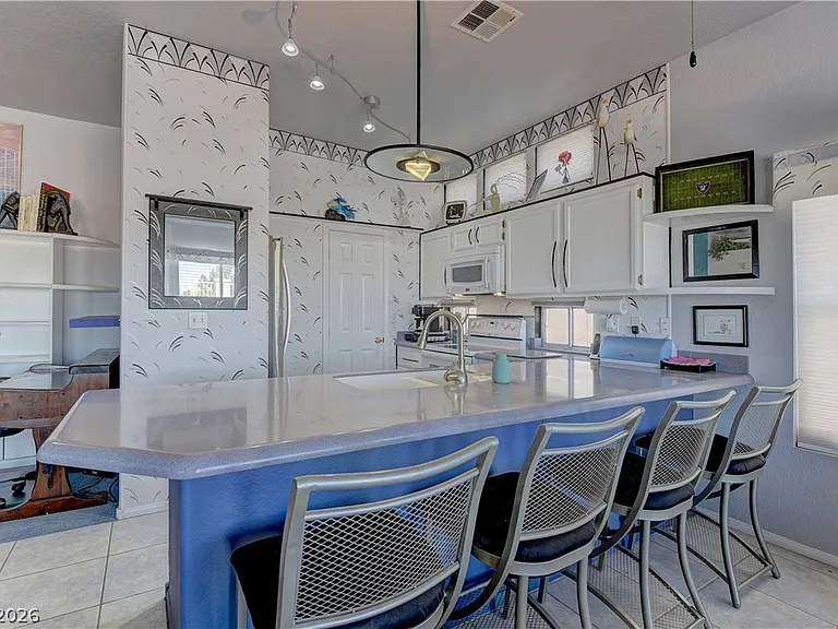 362 Promontory Dr — Photo 12