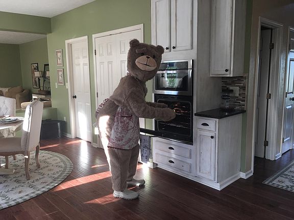 4th image of 196 Zackary Dr SW