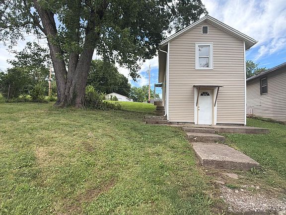 3rd image of 1829 Parrish Ave