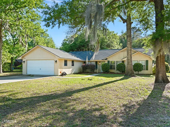 17 Calico Ct, Beaufort, SC 29906