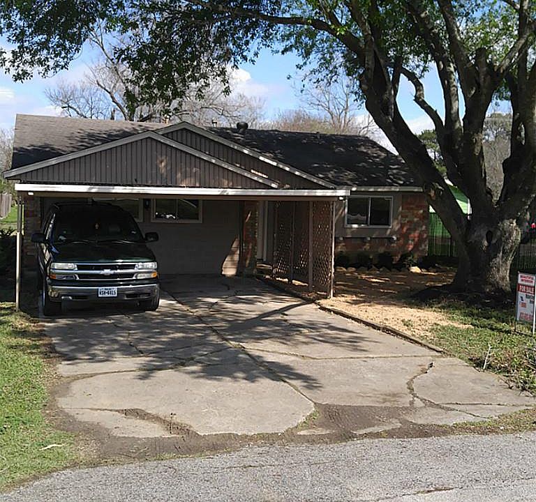 1st image of 307 Avenue G