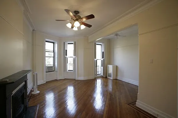 Rented by Garfield Realty  | media 39