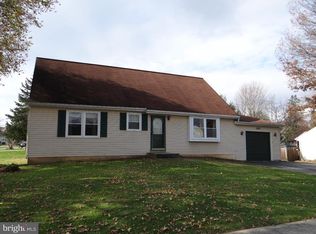 242 Park Dr, Downingtown, PA 19335