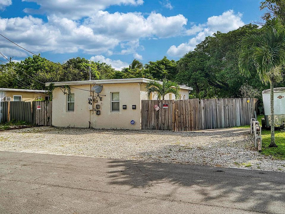 1st image of 632-634 NW 14th Terrace