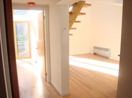 Rented by Dream Space Realty | media 1