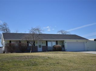 3915 Cheyenne Ave, Hannibal, MO 63401