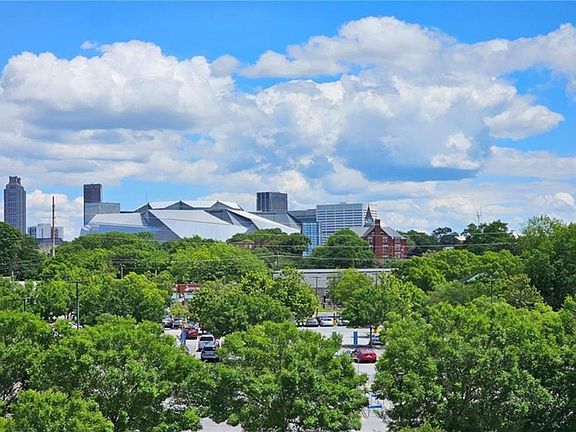 2nd image of 870 Mayson Turner Rd #1207