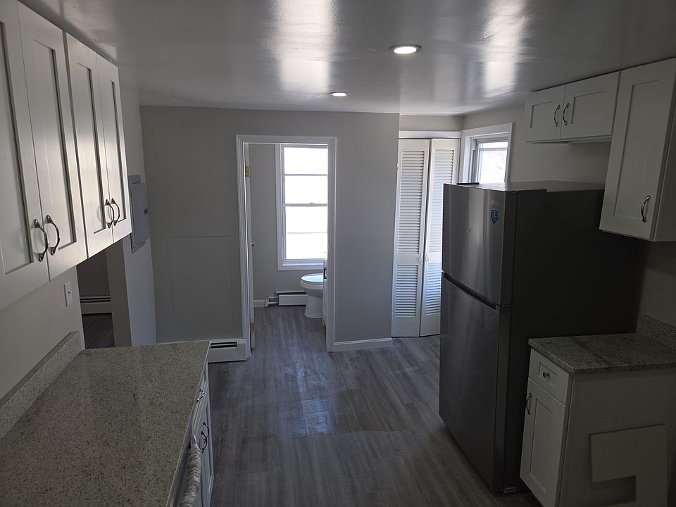 1st image of 151 Ray St APT 3B