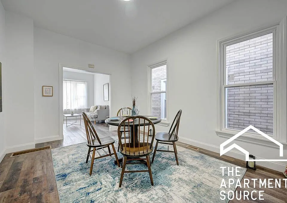 1630 N Fairfield Ave #1F