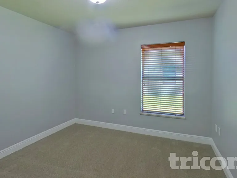 182 Athey Ct — Photo 14