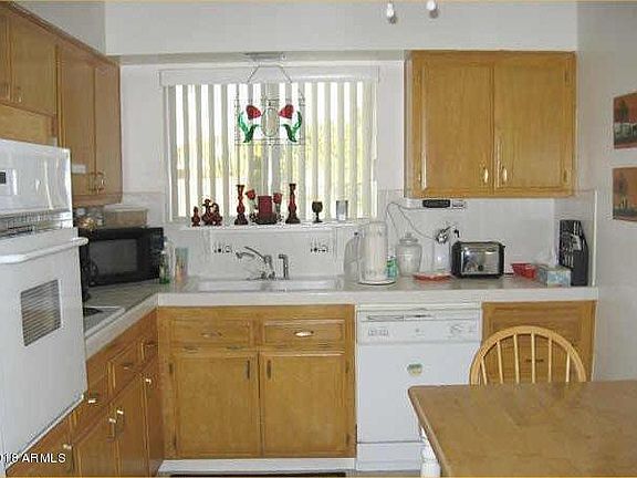 5th image of 10412 N 105th Ave