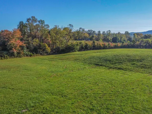 340 Cross Rd, Winfield, TN 37892