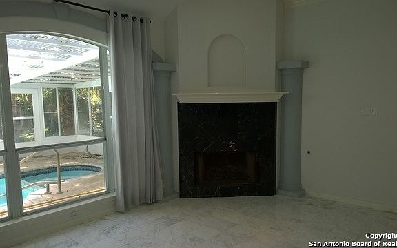 3rd image of 11114 Auburn Woods