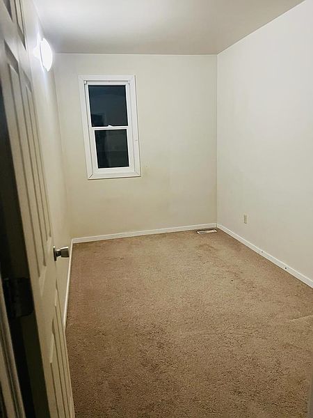 Winnipeg House for rent - 5 Bedrooms — photo 5