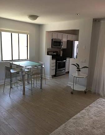 2nd image of 10232 Camino Ruiz APT 109