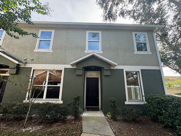 5th image of 3720 San Jacinto Cir #3720