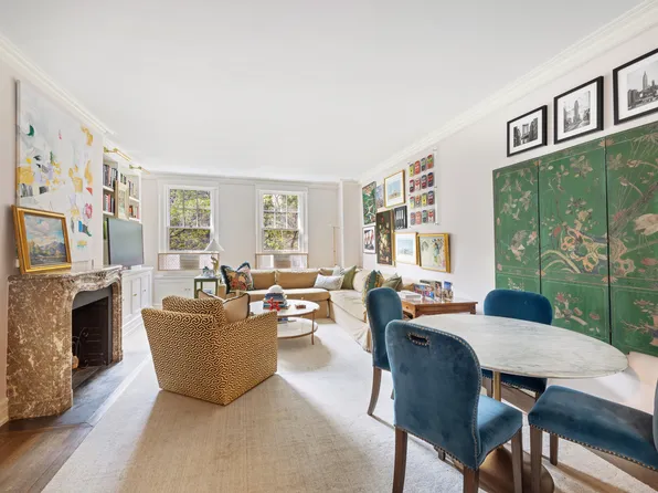 125 East 74th Street image 3 of 9