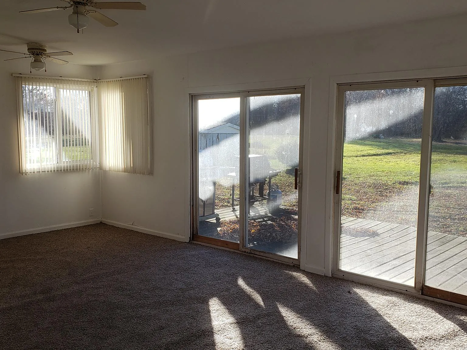 1911 S Calhoun St — Photo 2