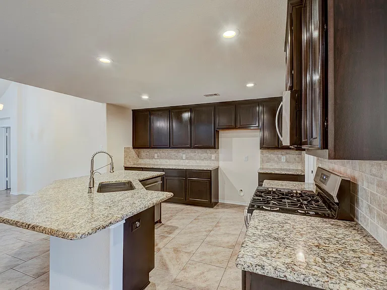12246 Antilles Ln — Photo 13