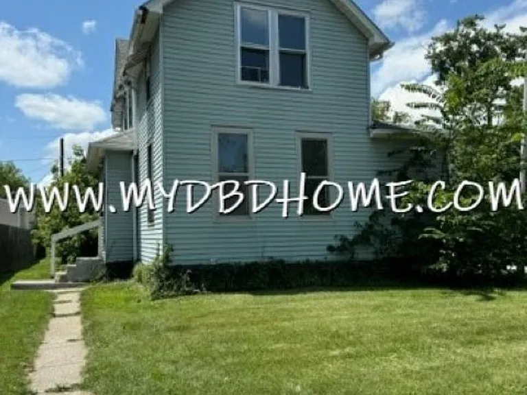 2804 Abbott St — Photo 1