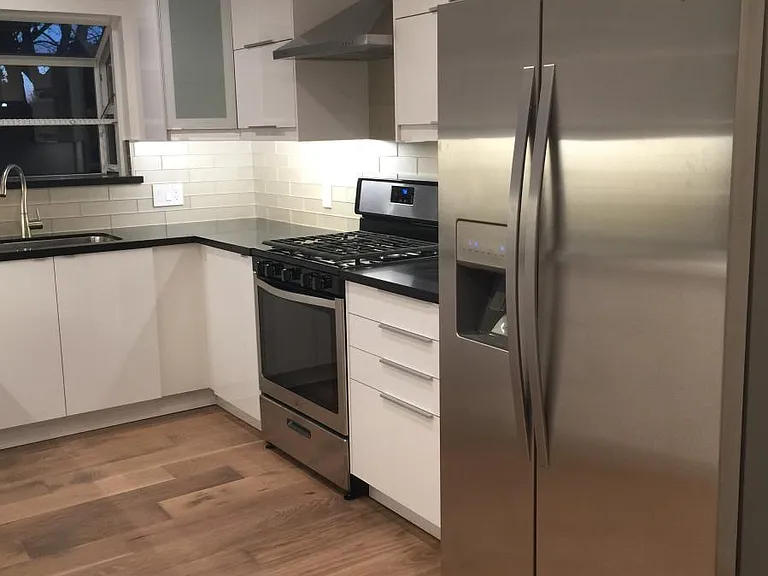 804 Sevely Dr — Photo 1