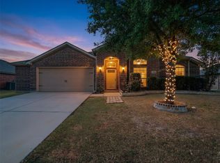 216 Wolf Dr, Forney, TX 75126