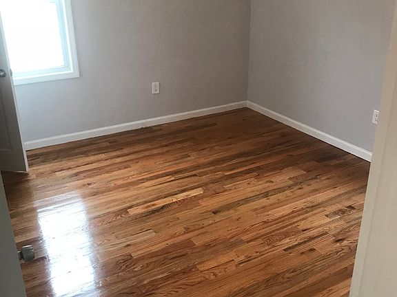 5th image of 20937 112th Ave