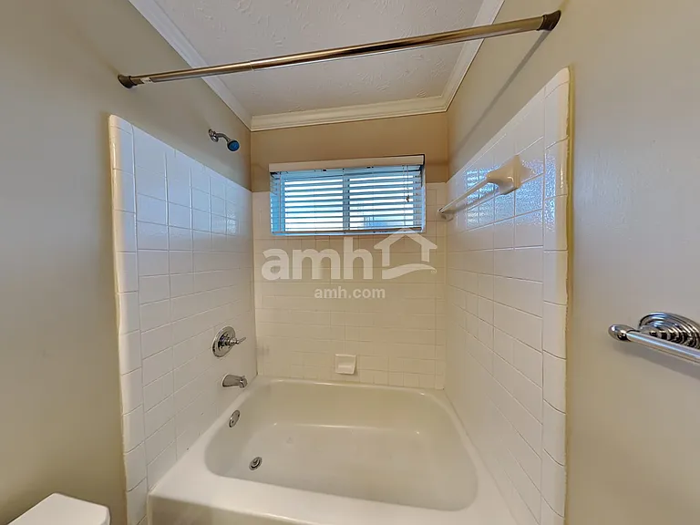 360 Dunagan Dr — Photo 15