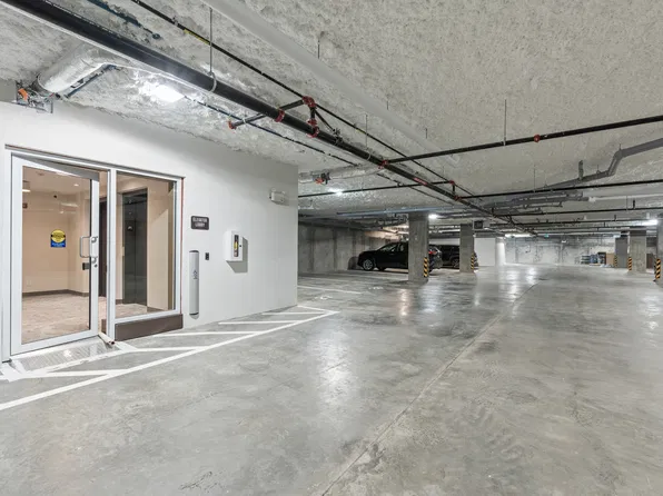 Hub Residences
